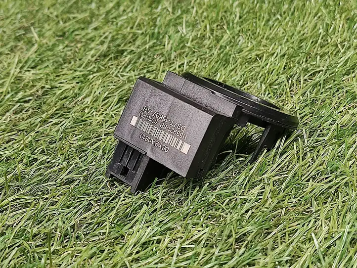 Ford Fusion II (2013 - ) DS7T15607AB Антенна иммобилайзера — фото 1