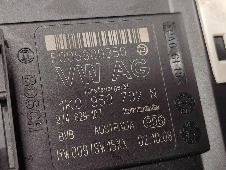Volkswagen PASSAT B6 (2005 - 2010) 1K0959792N Механический стеклоподъемник передней двери — фото 4