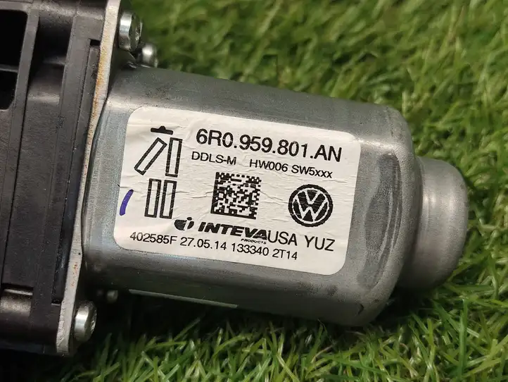 Volkswagen Jetta VI (2011 - 2018) 6R0959801AN Механический стеклоподъемник передней двери — фото 3