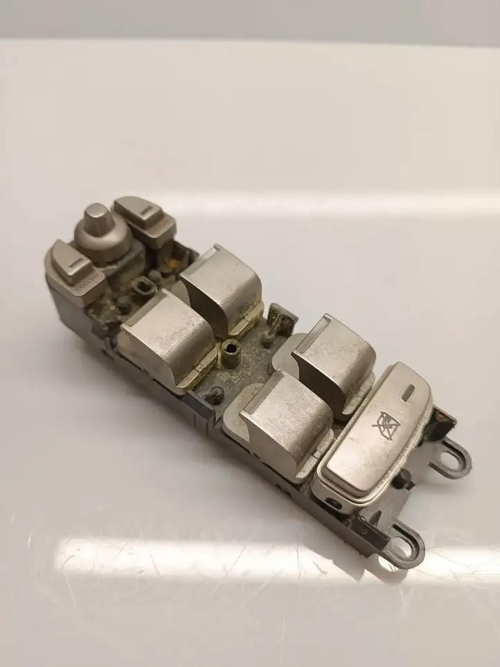 Jaguar XF (2007 - 2015) 8X2314540AE Кнопка стеклоподъемников — фото 1