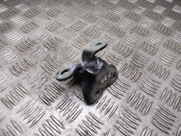 Toyota Corolla Verso AR10 (2004 - 2009) Нижняя петля передней двери — фото 4