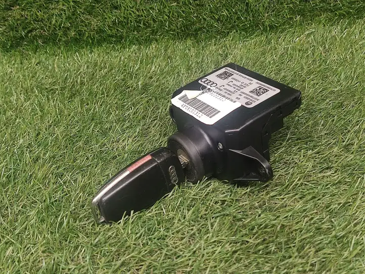 Audi Q7 4L (2005 - 2009) 4F0909131J Замок зажигания — фото 2