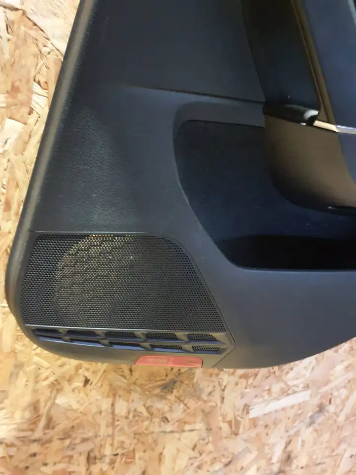 Volkswagen Golf VII (2013 - 2019) 5G4868074 Обшивка задней двери — фото 3