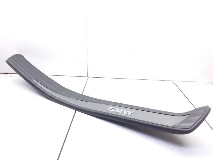BMW 5 E60 E61 (2004 - 2010) 51477034306 Внутренняя отделка заднего порога — фото 3