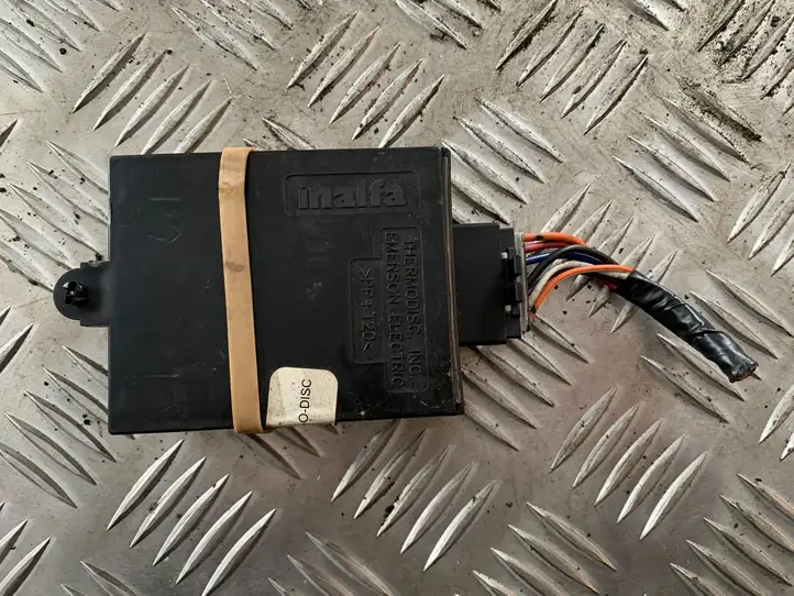 Jeep Grand Cherokee (1998 - 2004)  901102001 Электрическая проводка раздвижной крыши