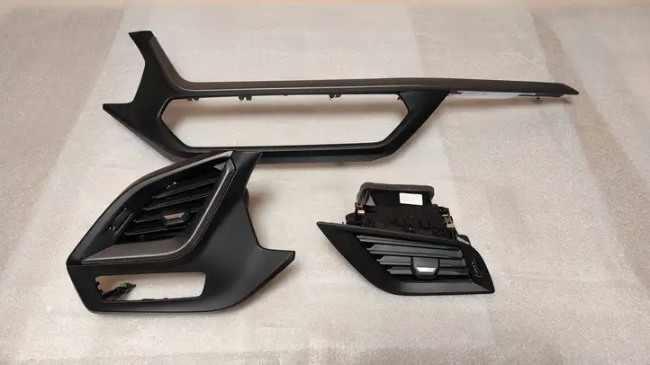 BMW 2 F44 (2019 - ) 6823310 Декоративная планка — фото 1