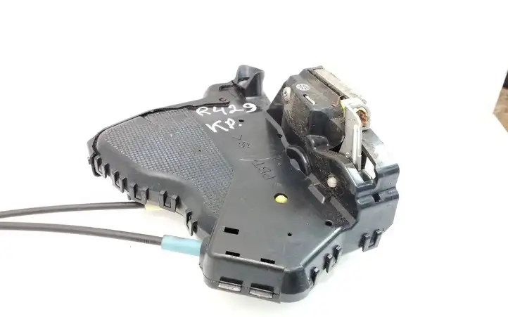 Suzuki Grand Vitara (2005 - 2008)  6061605 Замок передней двери