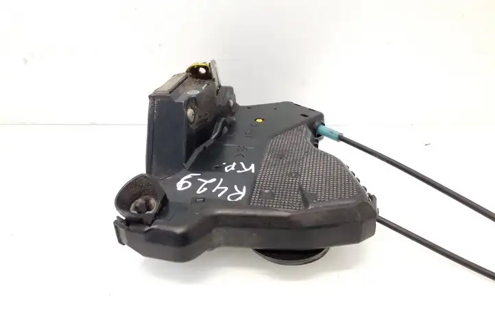 Suzuki Grand Vitara (2005 - 2008)  6061605 Замок передней двери