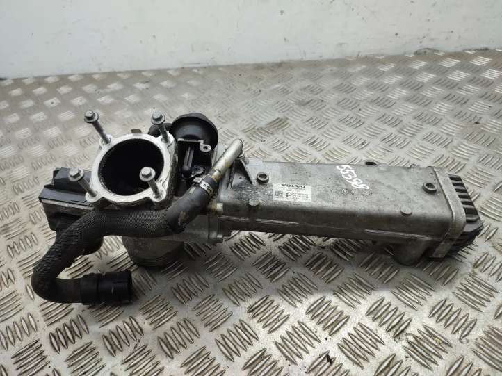 Volvo XC60 (2008 - 2013)  30757742 Охладитель EGR