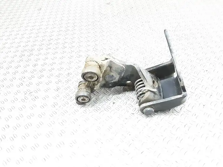 Ford Transit - Tourneo Connect (2002 - 2009) 2T14V26800AF Средняя направляющая ролика раздвижной двери — фото 1
