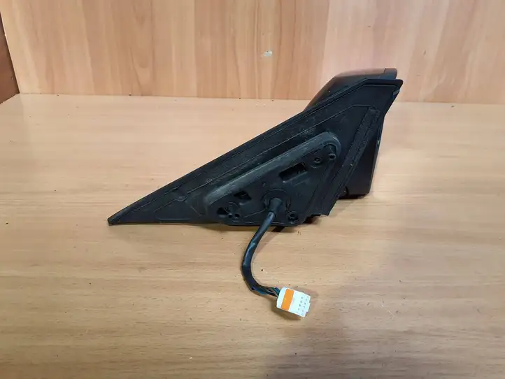 Mazda 6. (2002 - 2005)   Зеркало боковое с электрическим приводом