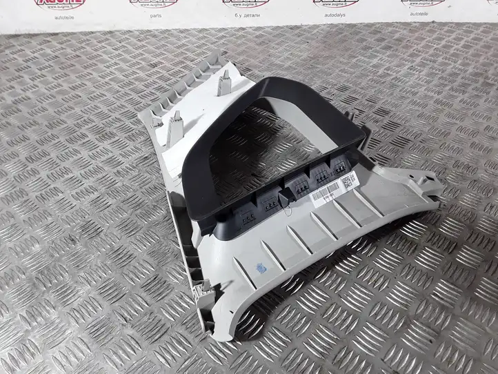 Volkswagen Tiguan (2016 - 2020) 5NA867287 Верхняя обшивка стойки D — фото 4