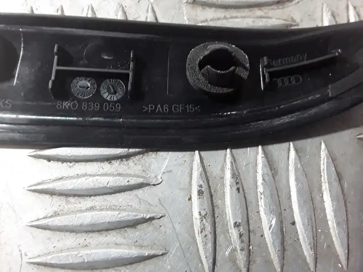 Audi A4 Allroad B8 (2009 - 2011) 8K0839059 Прочая отделка передней двери — фото 2
