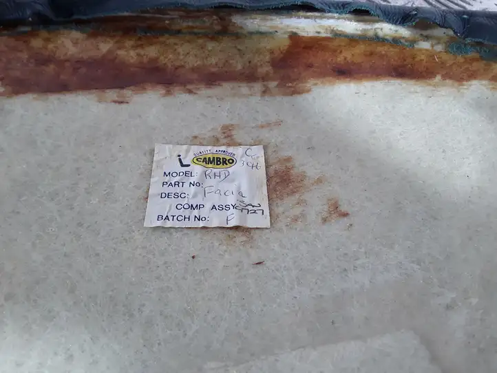 Aston Martin DB7 (1999 - 2003)  DOMISE Панель