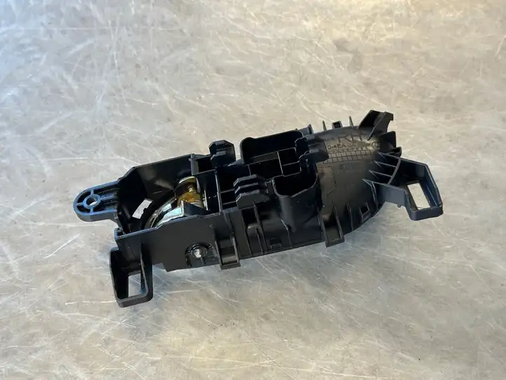 Nissan Qashqai (2013 - 2017) 806704EA0A Внутренняя ручка двери — фото 3