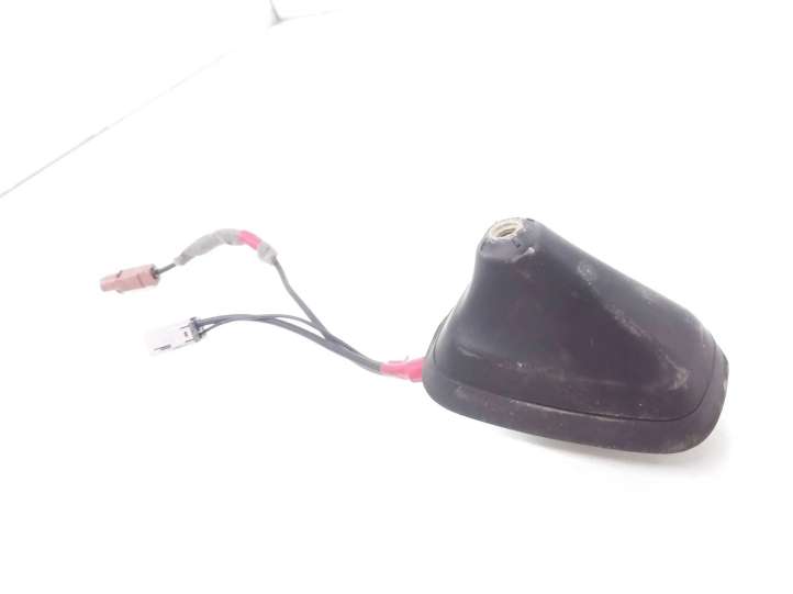 26r023002 Nissan Pulsar Radio antena