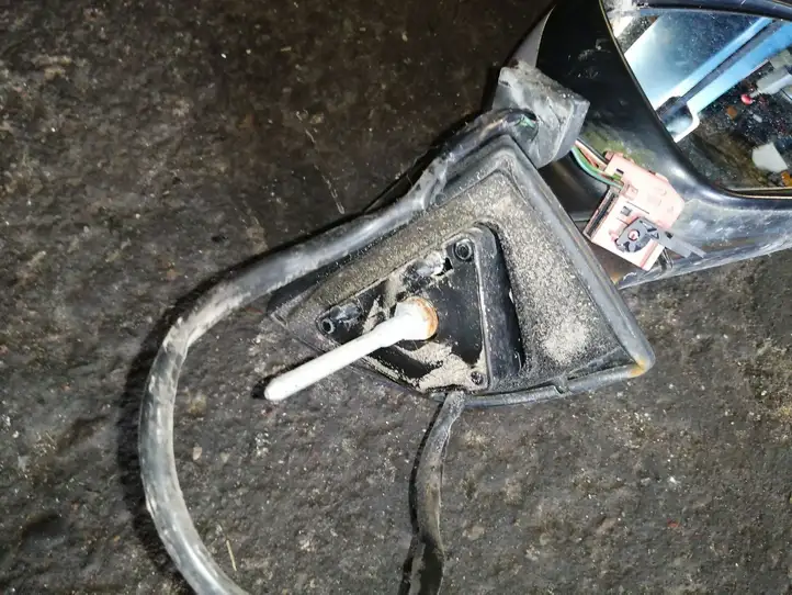 Peugeot 407 (2004 - 2011) Боковое зеркало с электроприводом — фото 4