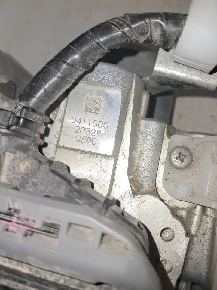 Toyota Corolla Cross (2021 - ) 4721016040 Блок управления тормозной системой — фото 8