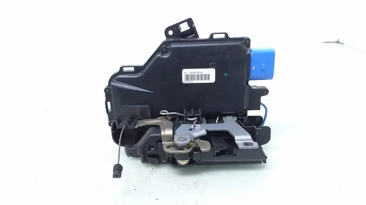 Volkswagen Golf V (2003 - 2009)  3D1837016 Замок передней двери