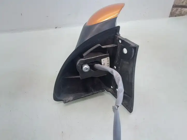 Peugeot 1007 (2005 - 2009)   Зеркало боковое с электрическим приводом