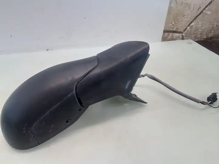 Peugeot 1007 (2005 - 2009)   Зеркало боковое с электрическим приводом