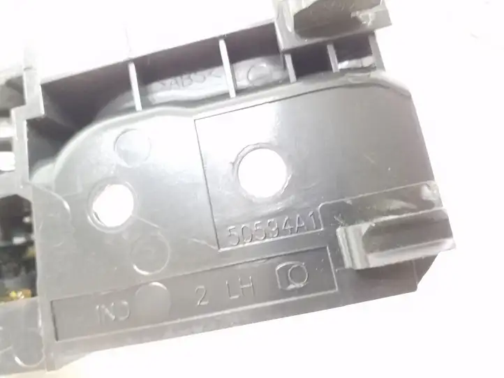 Toyota Avensis T250 (2006 - 2009)  A046693 Замок передней двери