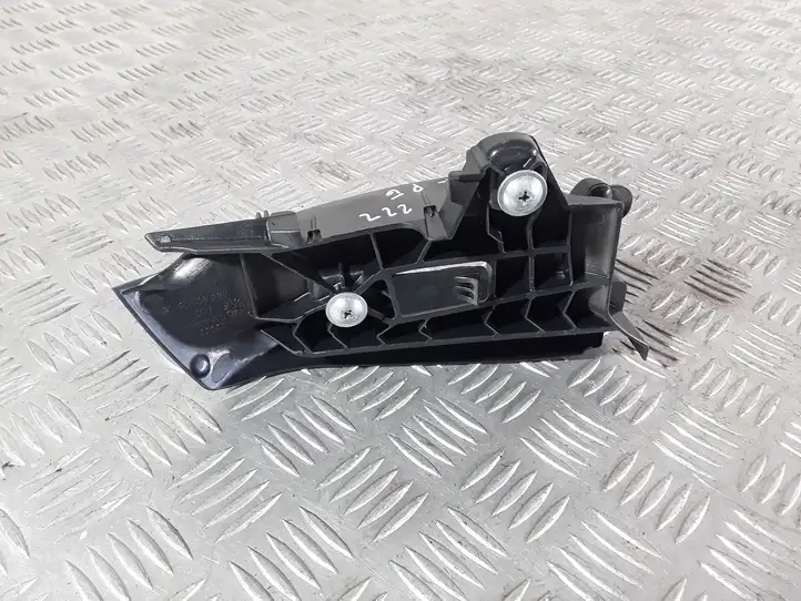Audi A4 S4 B8 8K (2007 - 2011) 8K0857791A Накладка ремня безопасности — фото 6