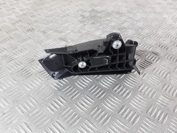 Audi A4 S4 B8 8K (2007 - 2011) 8K0857791A Накладка ремня безопасности — фото 4