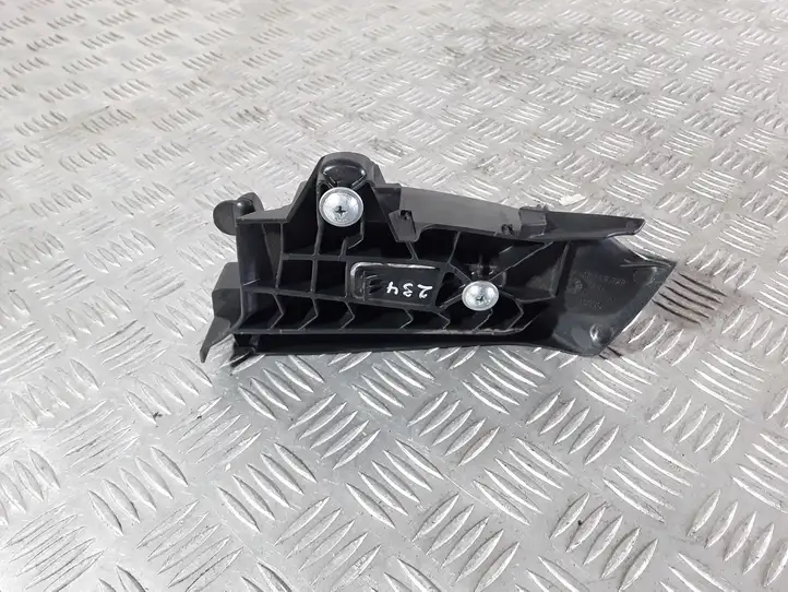 Audi A4 S4 B8 8K (2007 - 2011) 8K0857792A Накладка ремня безопасности — фото 6