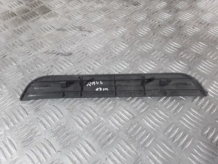 Toyota RAV 4 (XA30) (2006 - 2016) 6791642020 Внутренняя отделка заднего порога — фото 5
