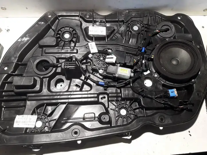 Kia Ceed (2012 - 2015) Электростеклоподъемник передний (комплект) — фото 1