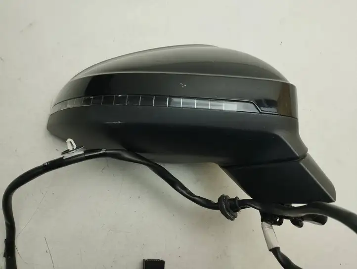 Audi A4 (2019 - )  E1041409 Зеркало боковое с электрическим приводом