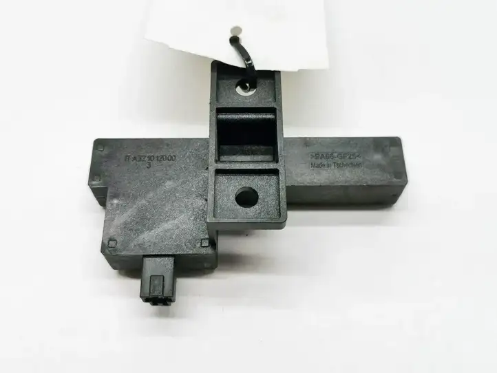 Audi A7 (2010 - 2014)  8K0907247 Антенна (антенна GPS)