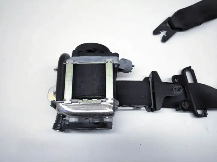 Volvo S60 (2013 - 2018) 39818844 Передний ремень безопасности — фото 2