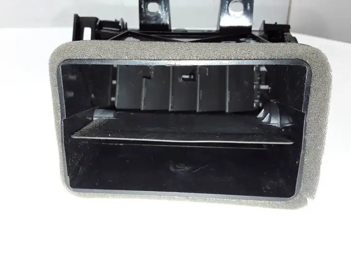 Land Rover Evoque I (2011 - 2015) BJ32018B09AB Боковой воздушный дефлектор — фото 2
