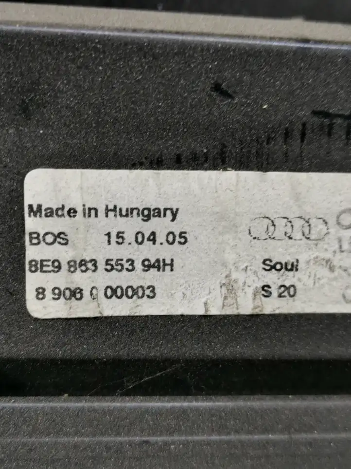 Audi A4 S4 B7 8E 8H (2004 - 2009) 8E986355394H Шторка — фото 3