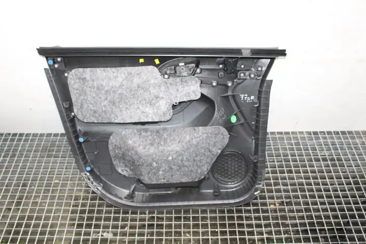Chevrolet Orlando (2010 - 2015) Обшивка передней двери — фото 4