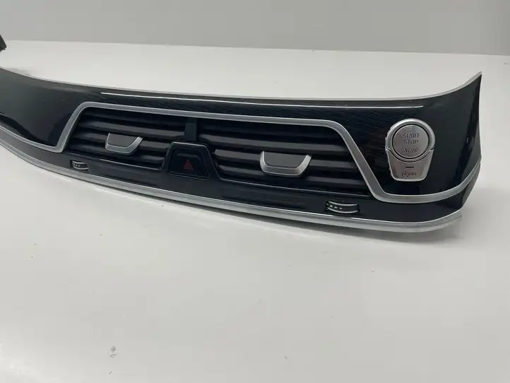BMW 7 G11 G12 (2015 - 2022) 7851829 Отделка внутренней панели салона — фото 7