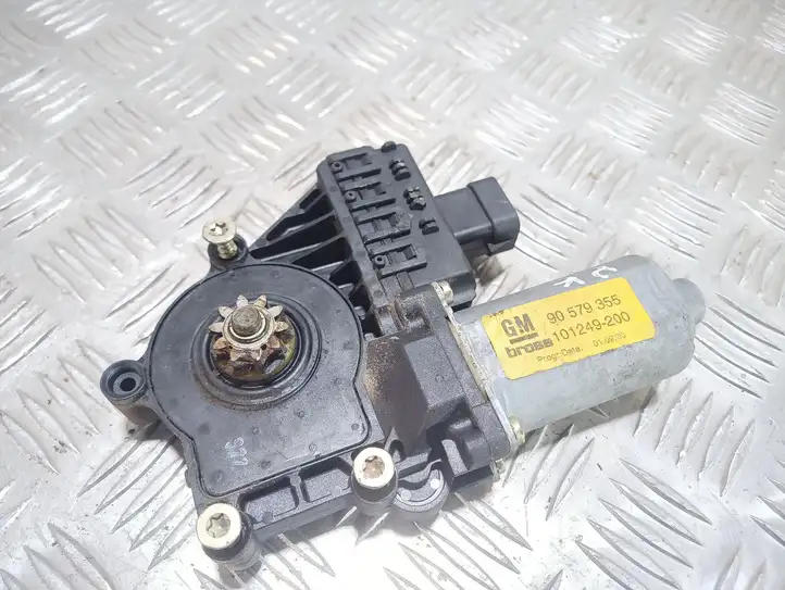 Opel Zafira (1999 - 2003)  90579355 электродвигатель переднего стеклоподъемника