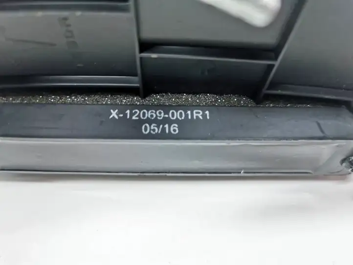 Tesla Model S (2016 - 2021) X-12069-001R1 GPS антенна — фото 2