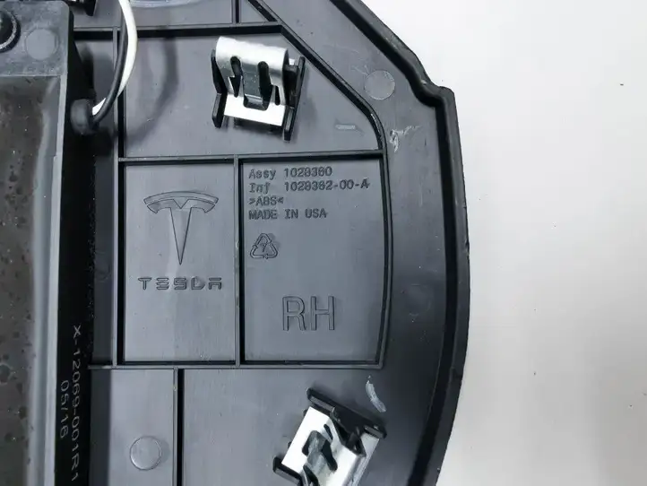 Tesla Model S (2016 - 2021) X-12069-001R1 GPS антенна — фото 3