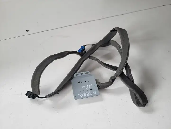 Nissan X-Trail T32 (2014 - 2021) GPS антенна — фото 3