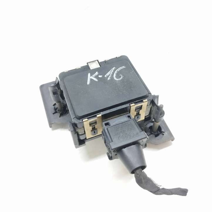 Audi A3/S3 8V (2012 - 2016)  5Q0907561A Радар дистроник
