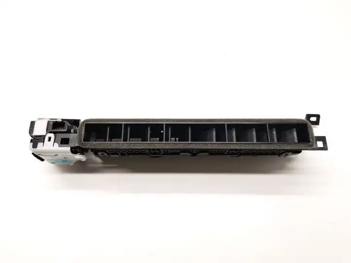 Tesla Model Y (2019 - 2024) 1083325-00-F Боковой воздушный дефлектор — фото 5