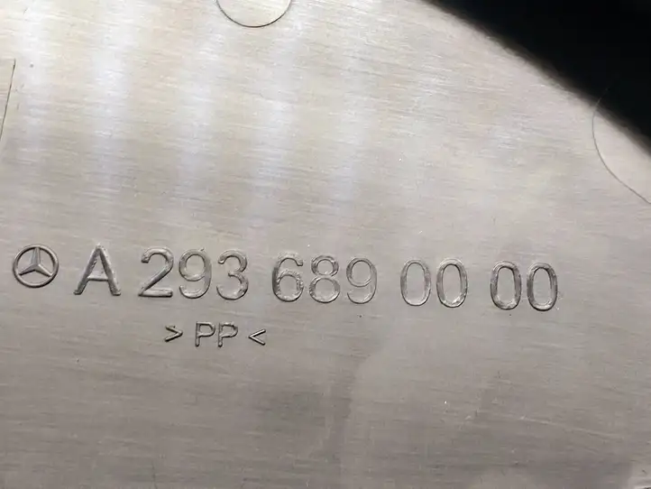 Mercedes-Benz EQC (2018 - ) A2936890000 Боковая отделка панели приборов — фото 4