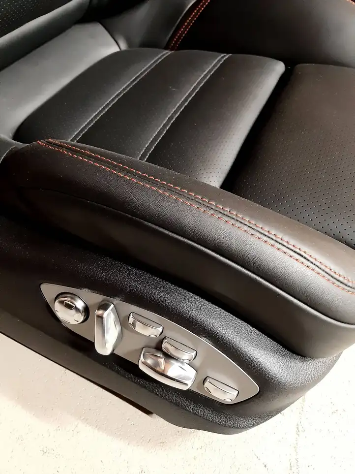 Porsche Taycan 9J1 (2019 - ) Переднее сиденье водителя — фото 3