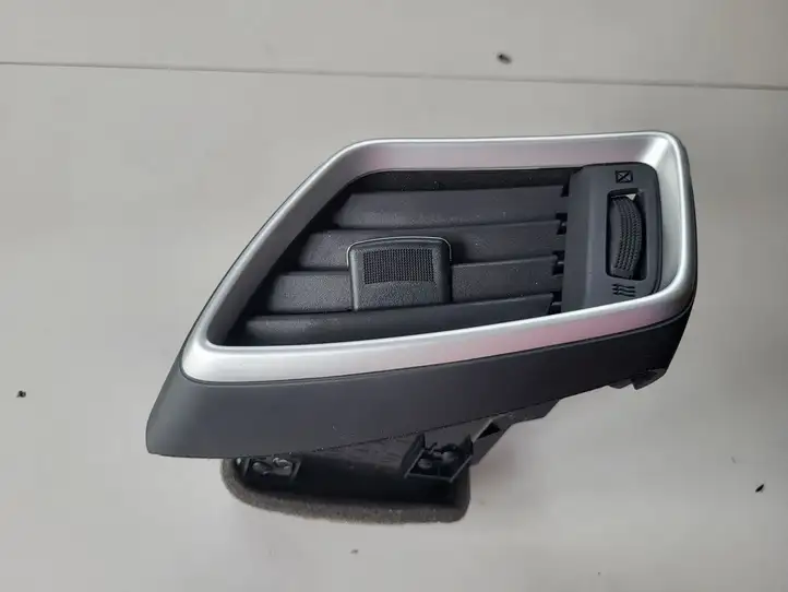 Nissan X-Trail T32 (2014 - 2021) Боковой воздушный дефлектор — фото 1