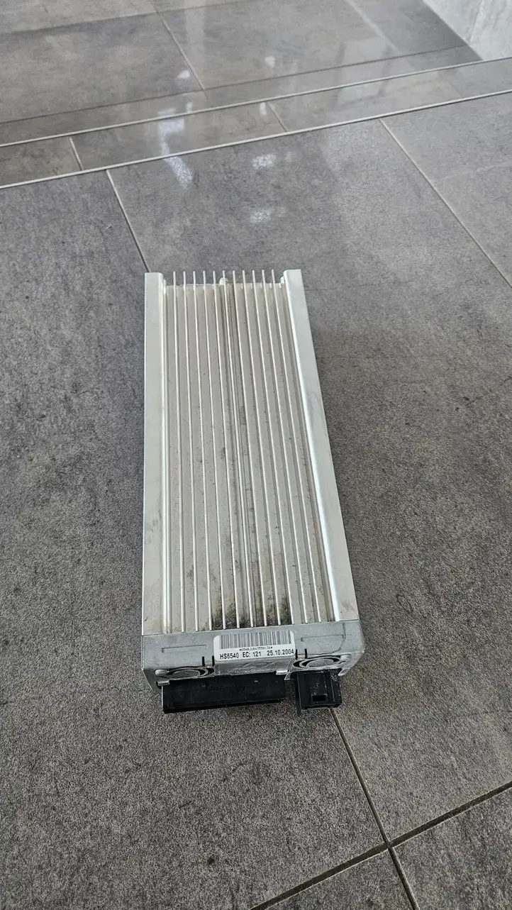 BMW 5 E60 E61 (2004 - 2010) 6955478 Усилитель звука — фото 1