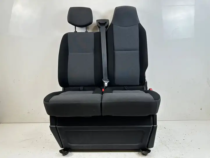 Nissan NV400 (2012 - 2020) Переднее двойное сиденье — фото 4