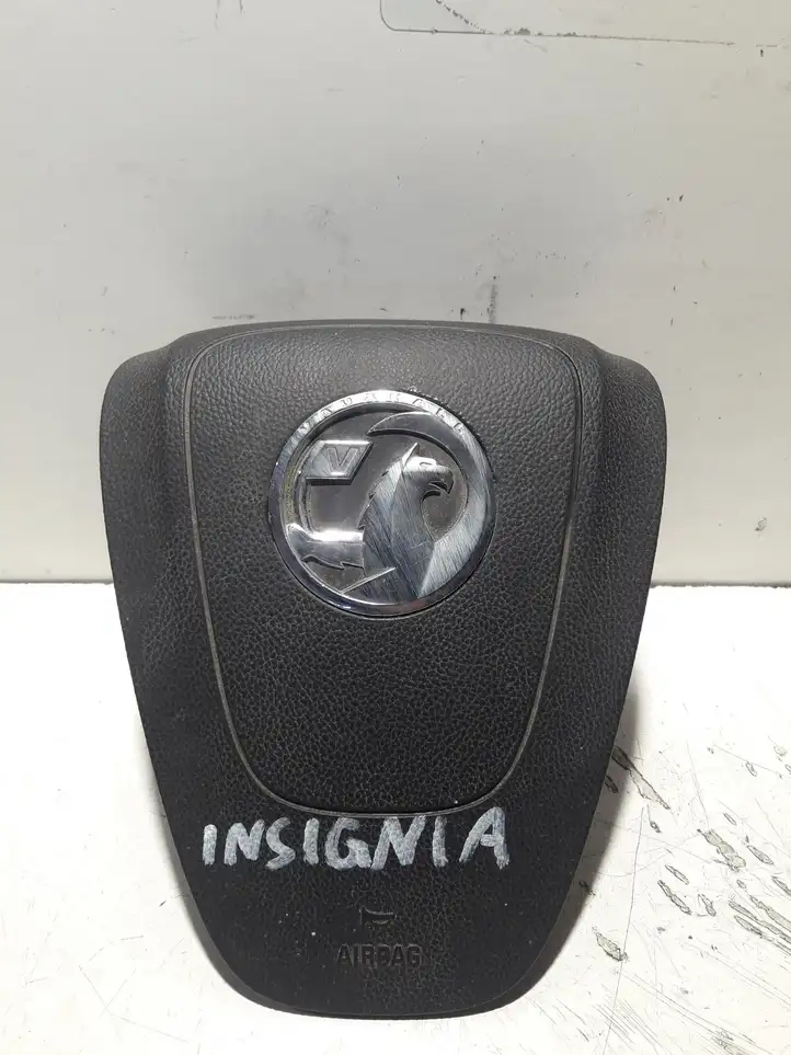 Opel Insignia A (2008 - 2017) Подушка безопасности руля — фото 1